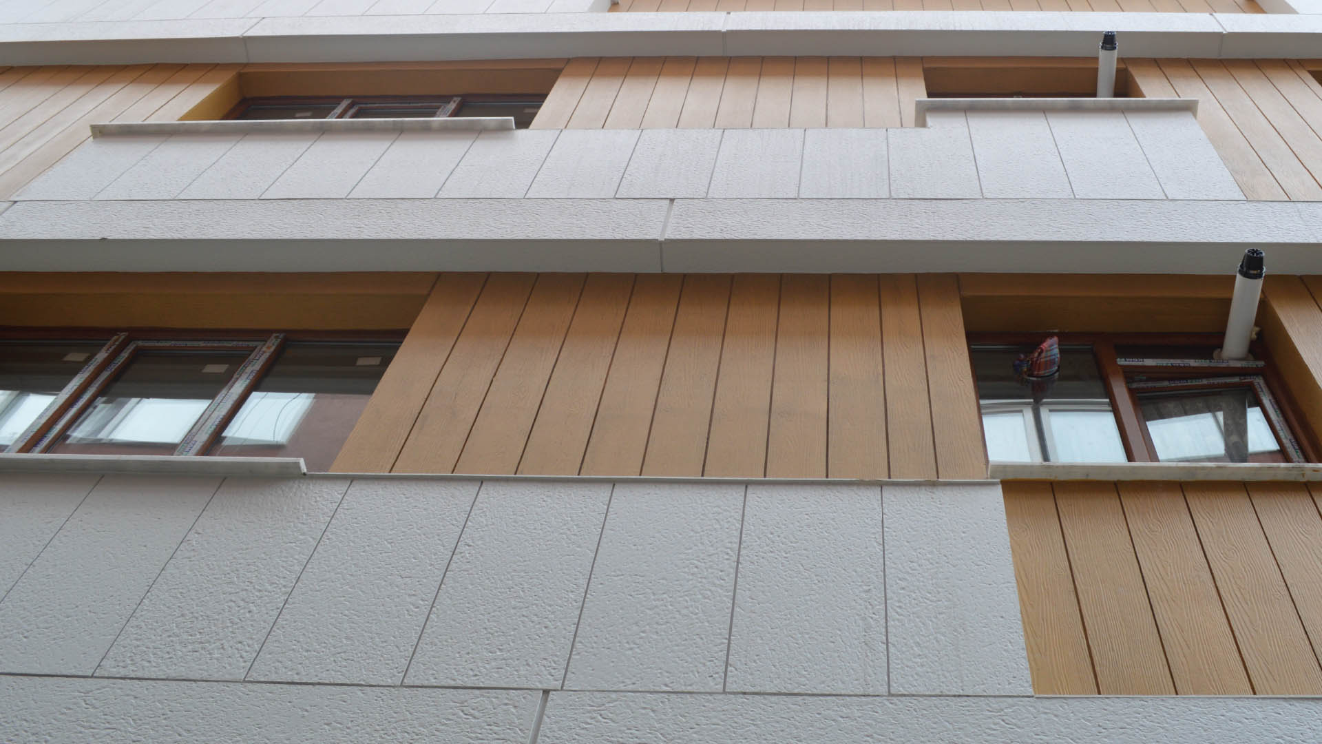 Enchanting looks, and Outstanding performance